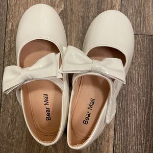 Little girls pageant or party shoe